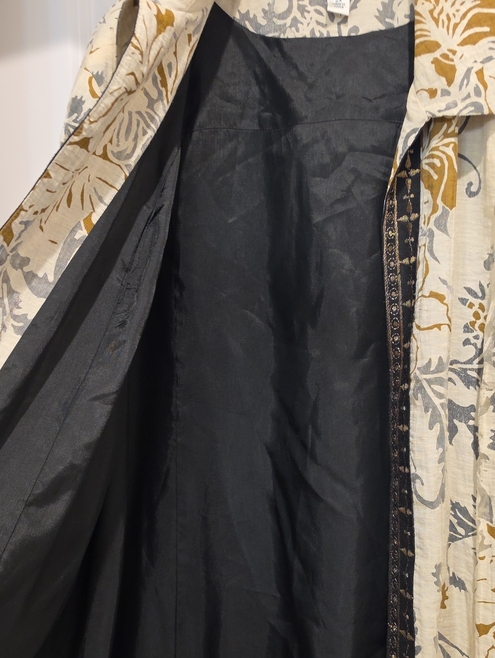 Coldwater Creek Cream Floral Jacket with With Contrasting Embroidered Trim 2x - Picture 5 of 5